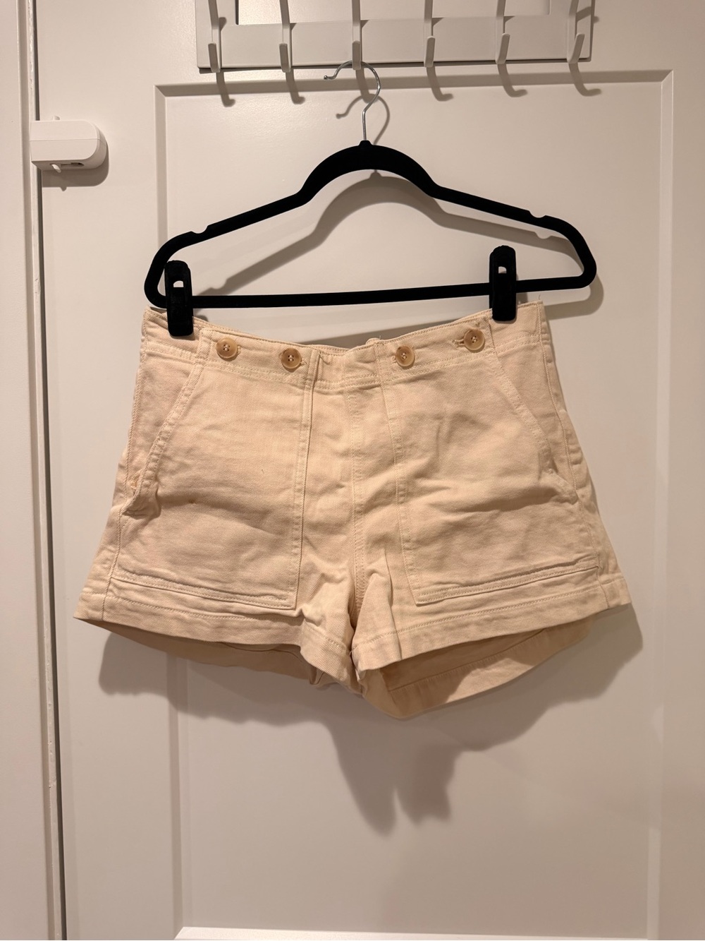 Pilcro High-Rise Cream Sailor Shorts